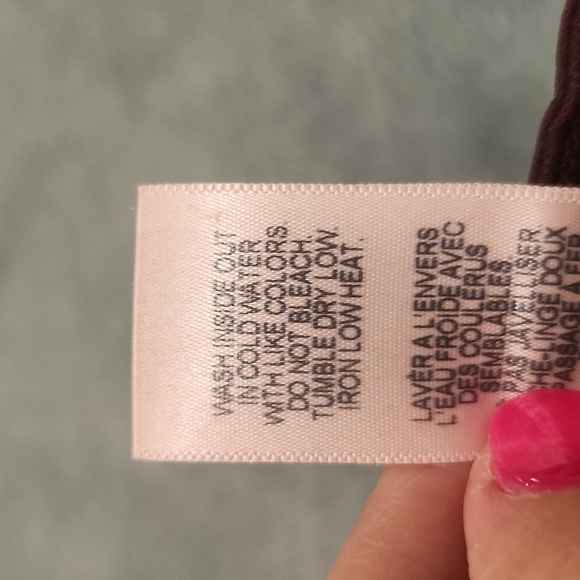 Good American Waxed Denim Deep Red Mini Skirt Size 00/24 - Picture 7 of 12